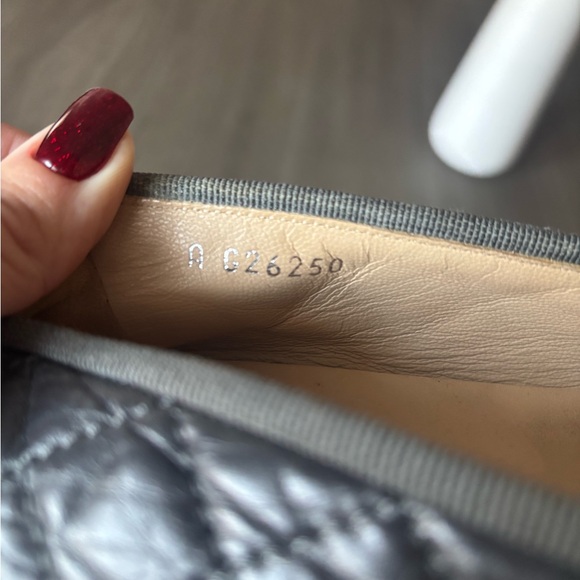 CHANEL Black Aged Calfskin Cap Toe Ballerina used size 39 - Picture 7 of 7